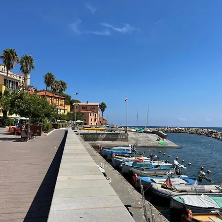 Locazione Turistica Casa Del Sole - Imp154 *