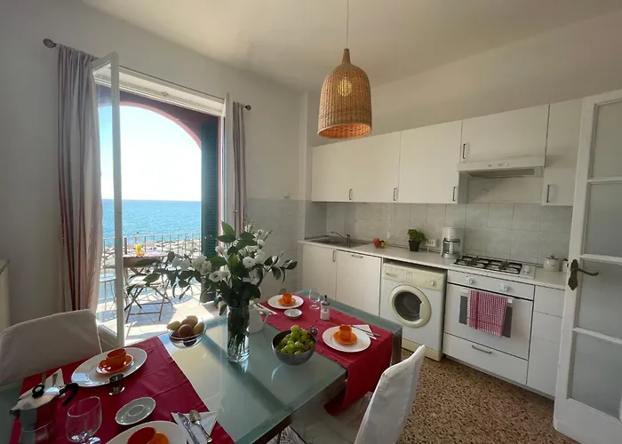 Casa Del Sole By Interhome Διαμέρισμα Imperia